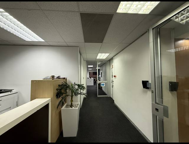 1,468.50M² OFFICE TO LET IN CAPE TOWN CITY CENTRE